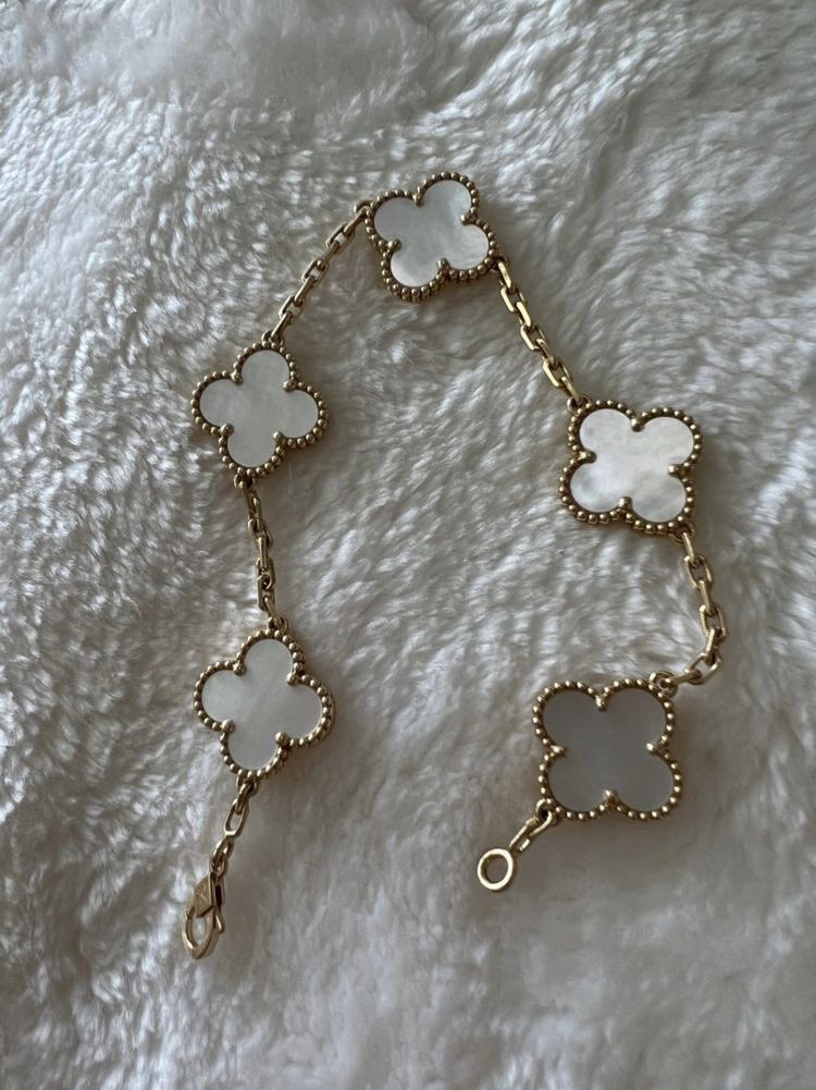 White Clover Bracelet