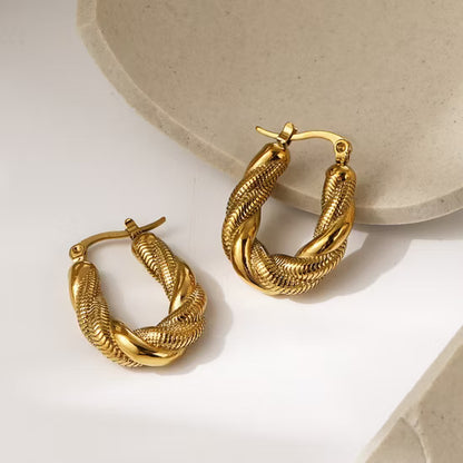 Twisted chain earrings