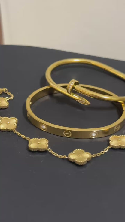 Effortless Gold Stack 1.0