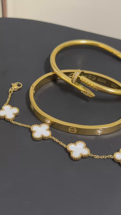 Effortless Gold Stack 2.0